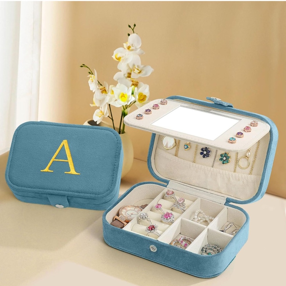 NWT Parima Personalized Plush Velvet Travel Jewelry Case Organizer Letter A Blue
